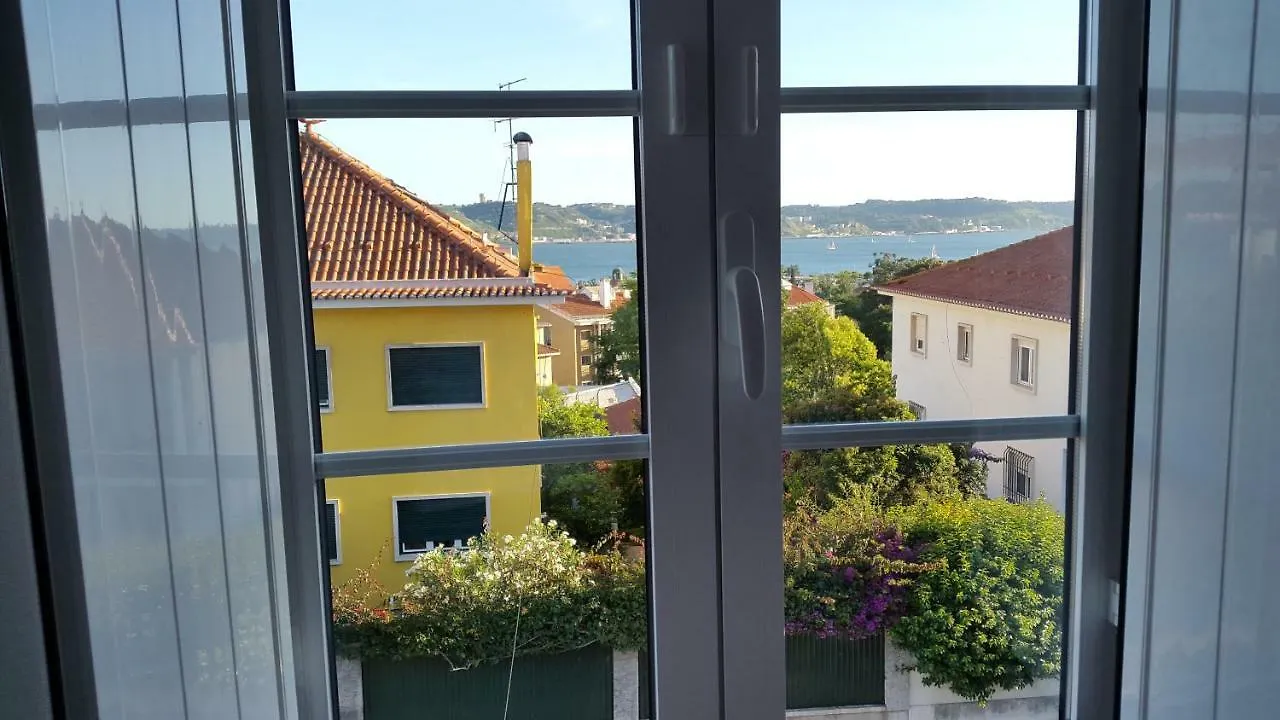 Apartamentos Tejo A Vista Lissabon